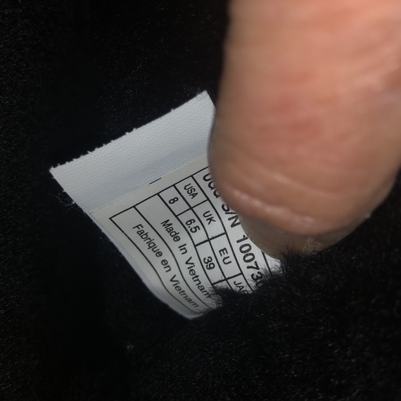 Ugg boots like new - Picture 5 of 14